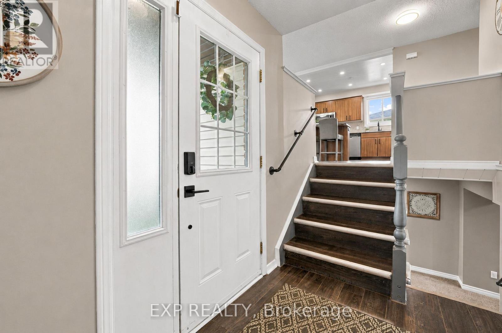 72 Acadia Drive, Welland, Ontario  L3C 6L6 - Photo 4 - X13735126