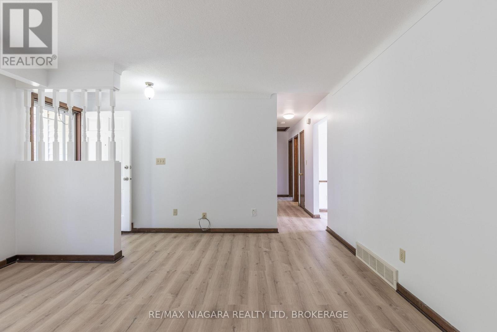 29 Granada Drive, St. Catharines, Ontario  L2N 2S4 - Photo 7 - X13736254