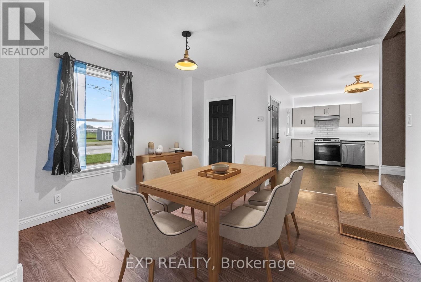 76 Bell Street, Port Colborne, Ontario  L3K 1H6 - Photo 5 - X13736376