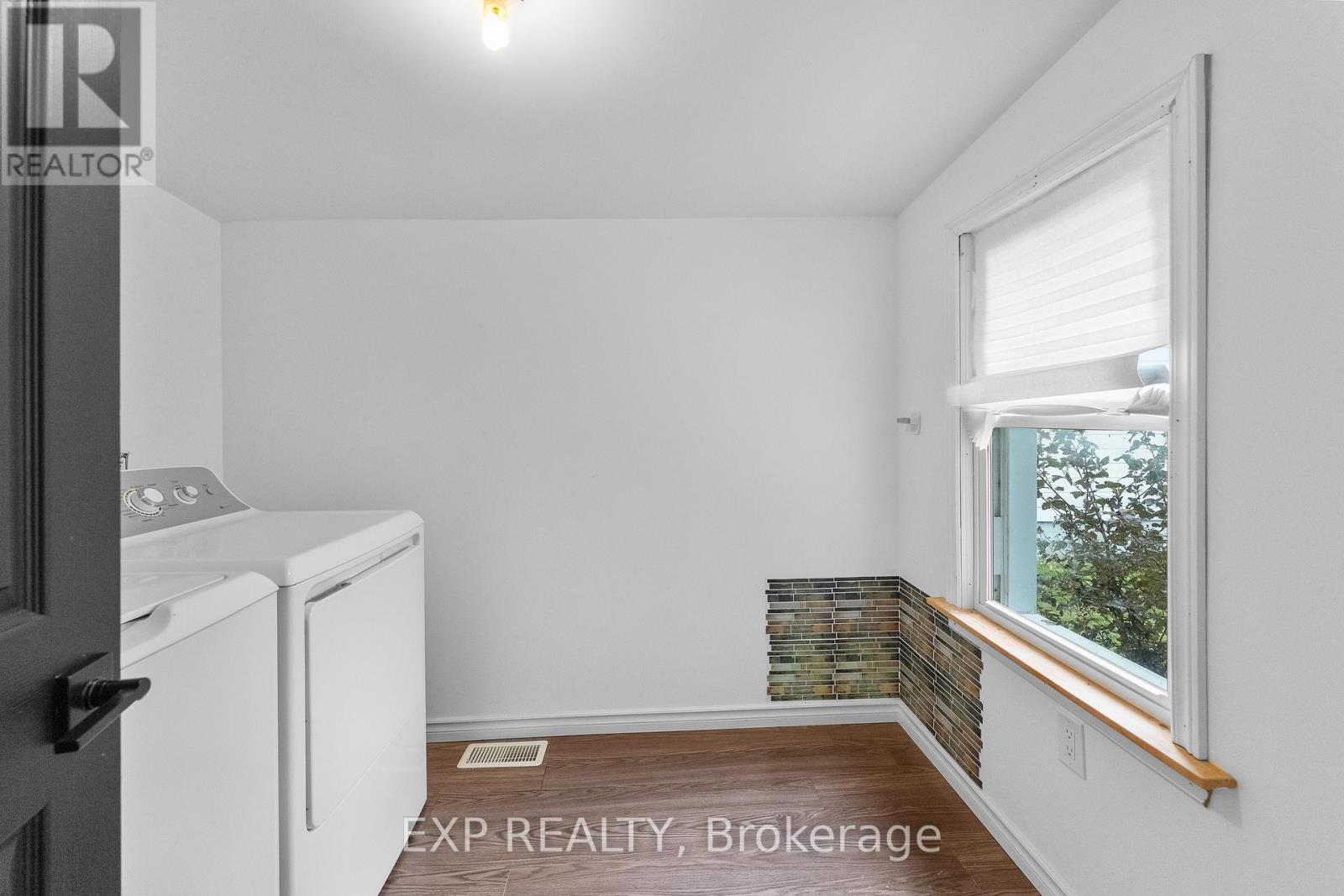 76 Bell Street, Port Colborne, Ontario  L3K 1H6 - Photo 9 - X13736376