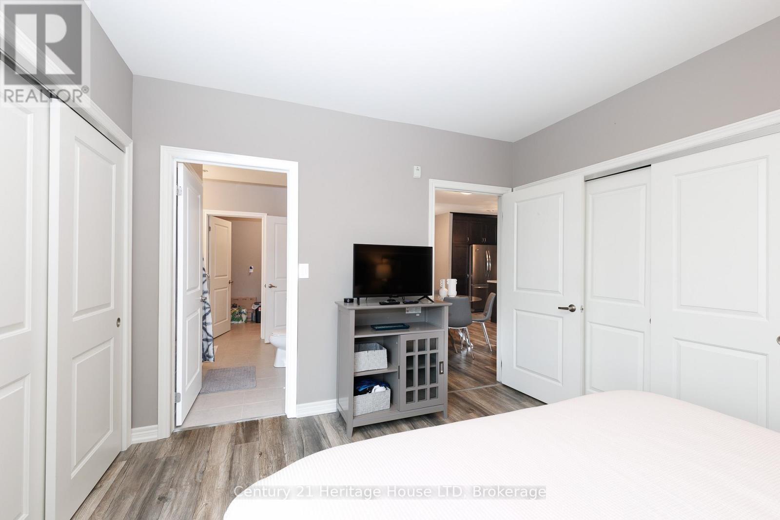 307 - 379 Scott Street, St. Catharines, Ontario  L2M 3W2 - Photo 18 - X13736590