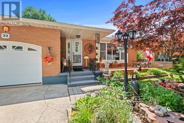 33 Meadowbrook Crescent, St. Catharines, Ontario  L2M 7G8 - Photo 3 - X13737302