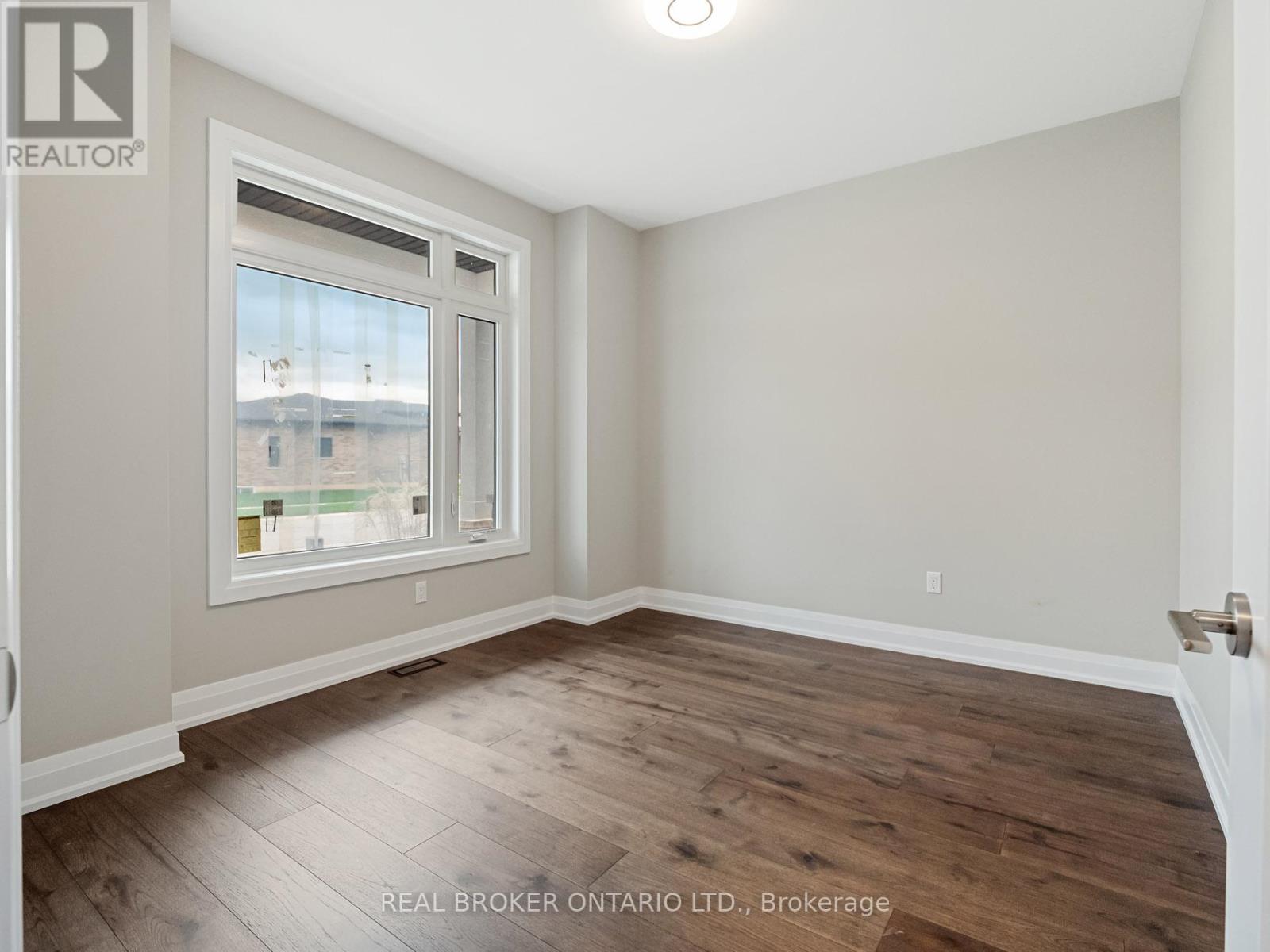 149 Willowbrook Drive, Welland, Ontario  L3C 0G2 - Photo 6 - X13737962