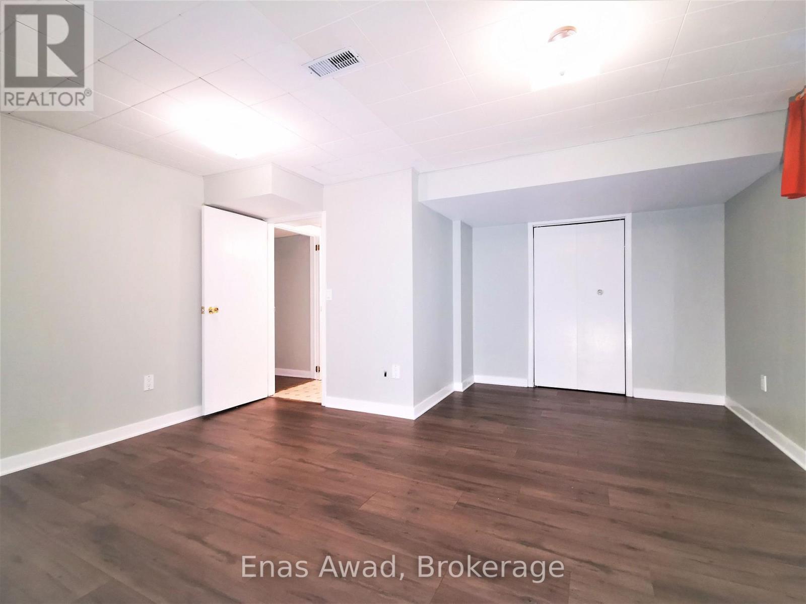 2026 Kings Grove Crescent, Ottawa, Ontario  K1J 7Z1 - Photo 14 - X13738024
