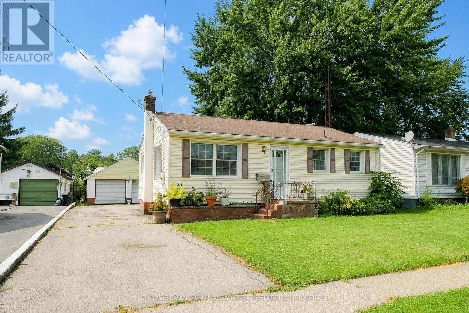 28 Marshall Avenue, Welland, Ontario  L3C 2N2 - Photo 1 - X13738298