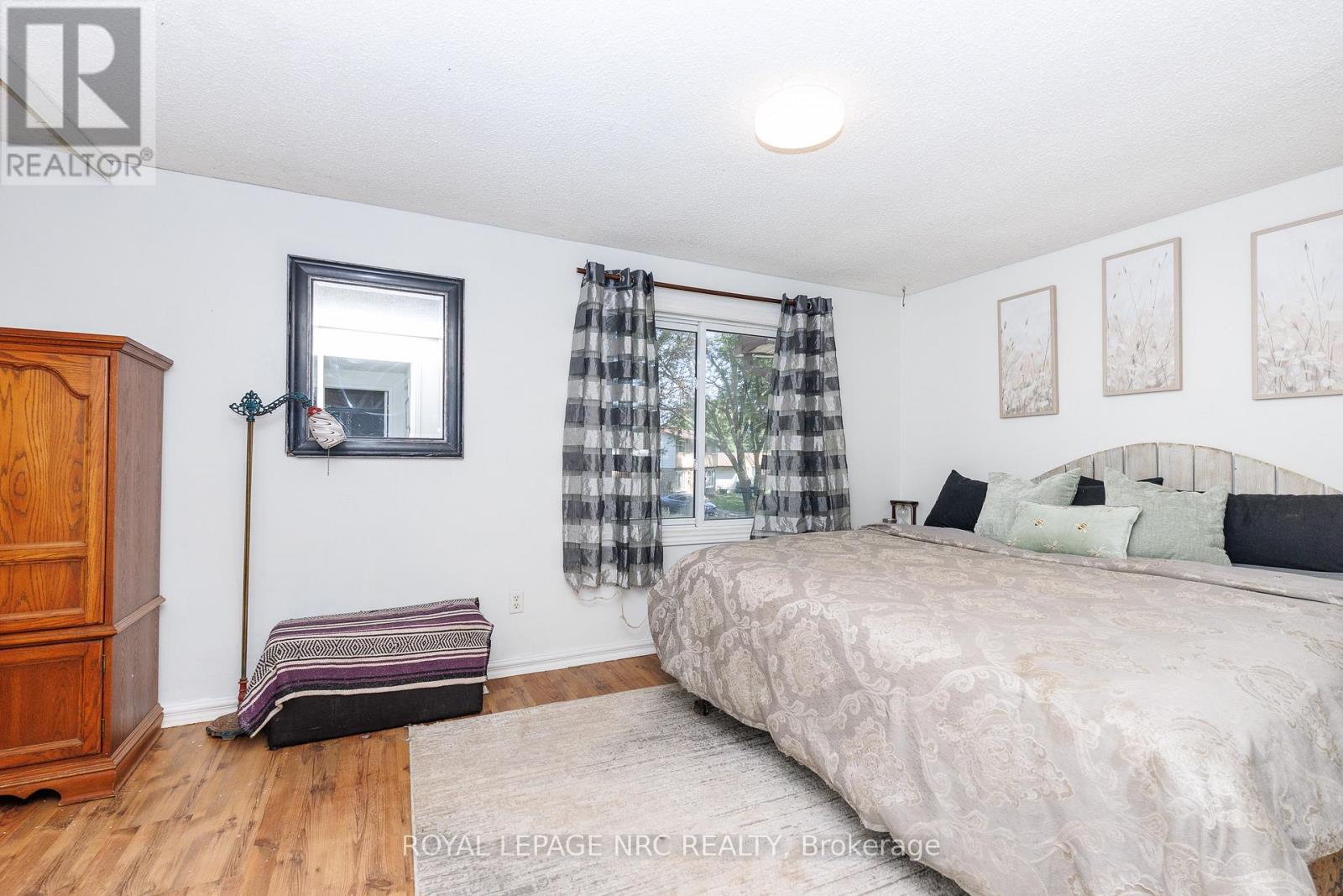 6562 Harmony Avenue, Niagara Falls, Ontario  L2H 1Z4 - Photo 11 - X13738664