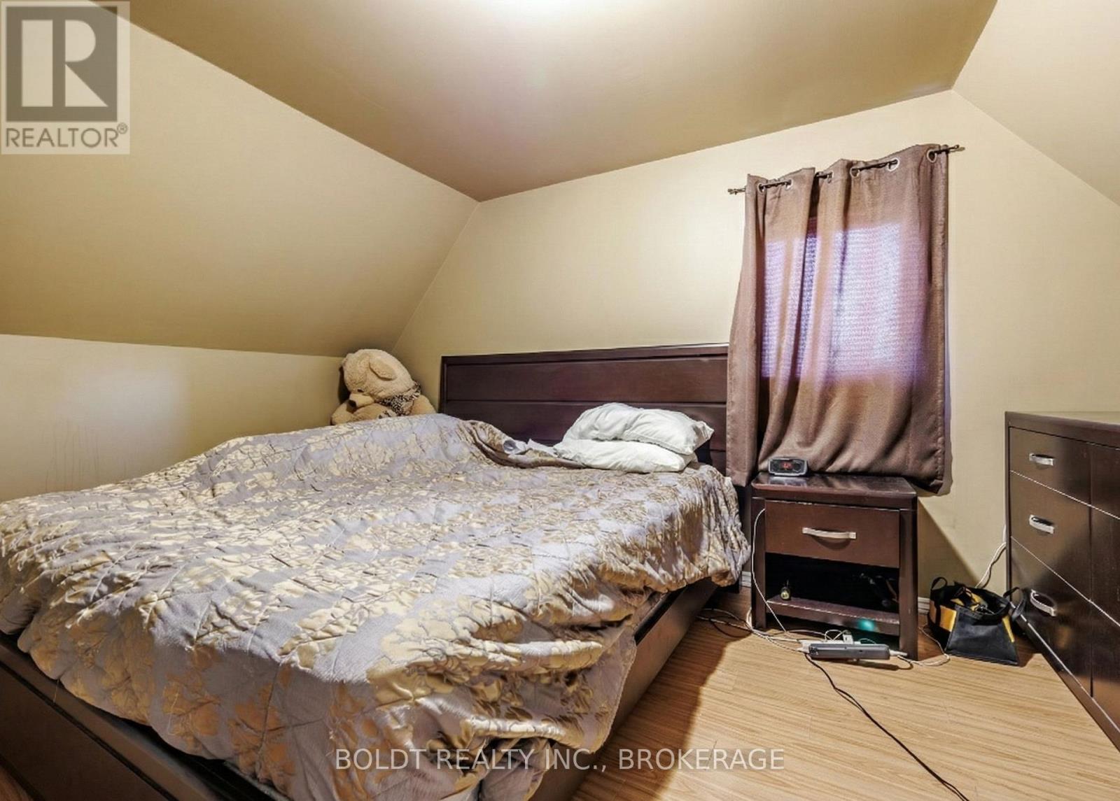 132 Welland Avenue, St. Catharines, Ontario  L2R 2N6 - Photo 11 - X13739680
