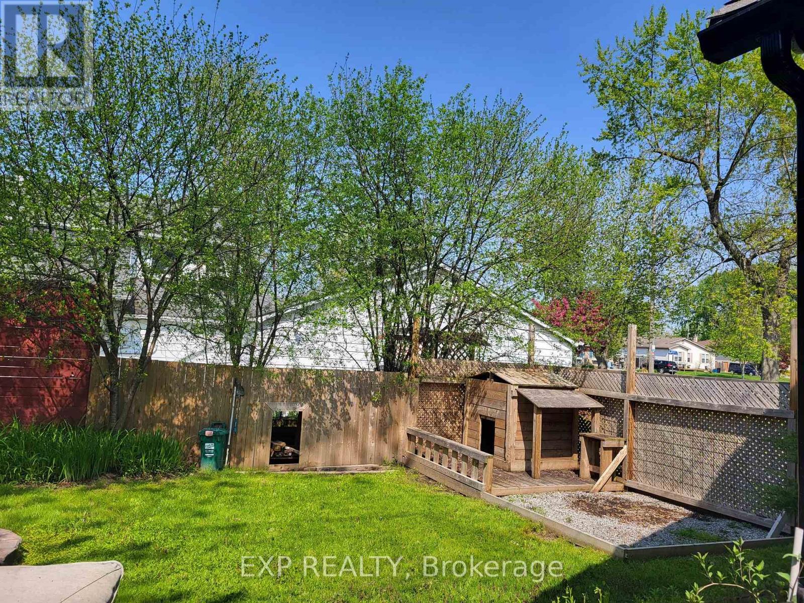 1317 Dominion Road, Fort Erie, Ontario  L2A 1J2 - Photo 2 - X13740488