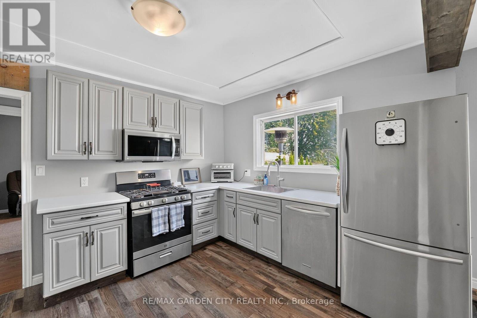 423 Read Road, Niagara-On-The-Lake, Ontario  L2R 7K6 - Photo 5 - X13740930