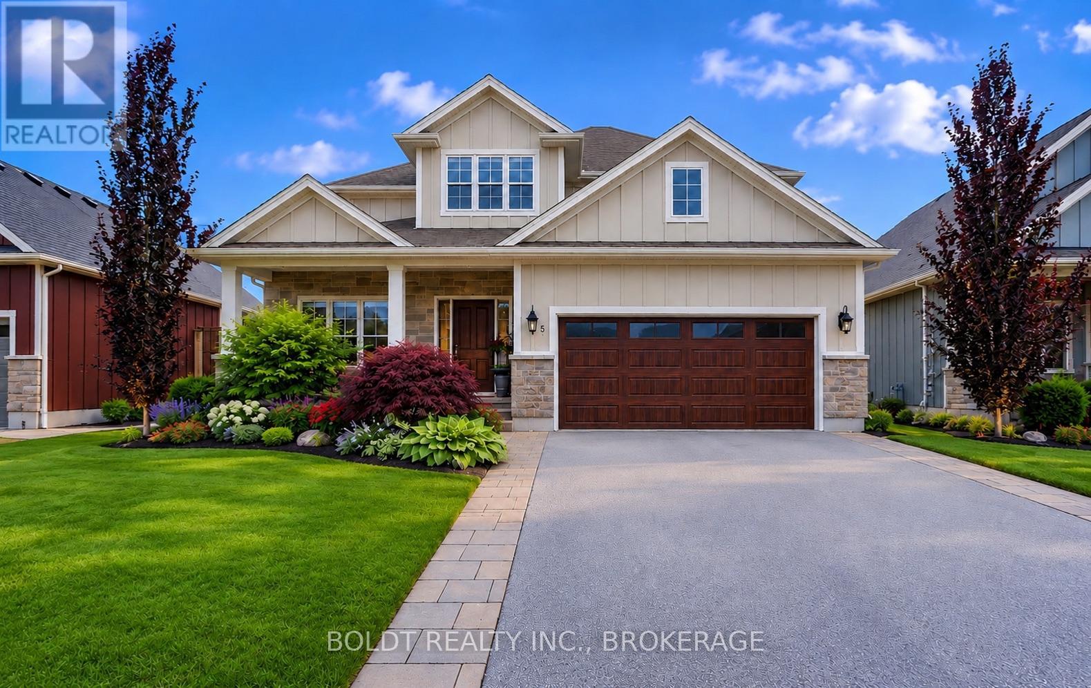 5 Gossen Drive, Niagara-On-The-Lake, Ontario  L0S 1J0 - Photo 1 - X13741554