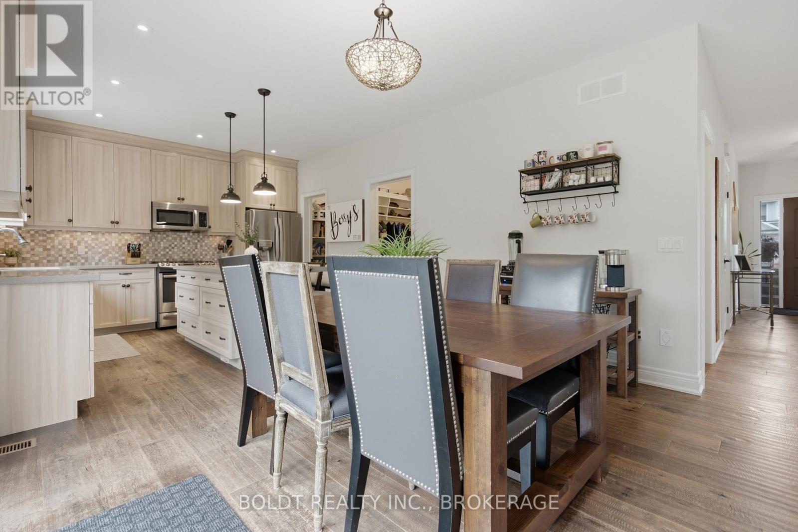 5 Gossen Drive, Niagara-On-The-Lake, Ontario  L0S 1J0 - Photo 10 - X13741554