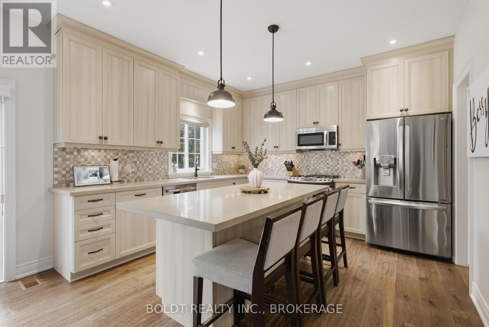 5 Gossen Drive, Niagara-On-The-Lake, Ontario  L0S 1J0 - Photo 12 - X13741554