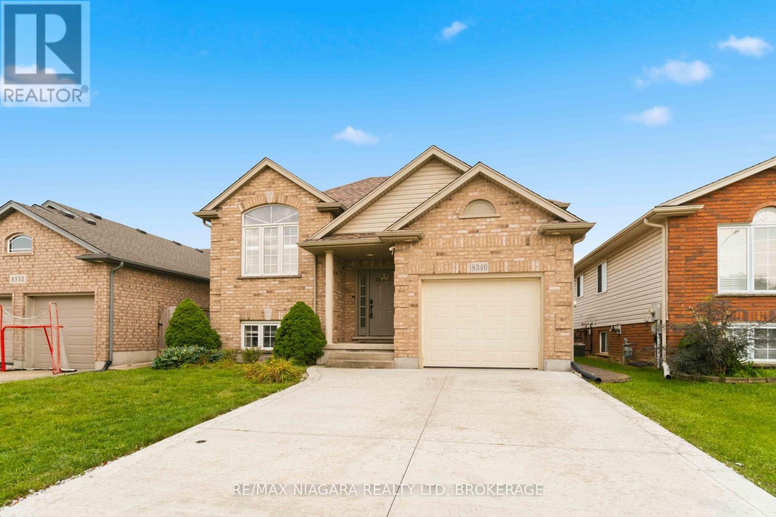 8340 Racey Avenue, Niagara Falls, Ontario  L2H 3M7 - Photo 1 - X13742532