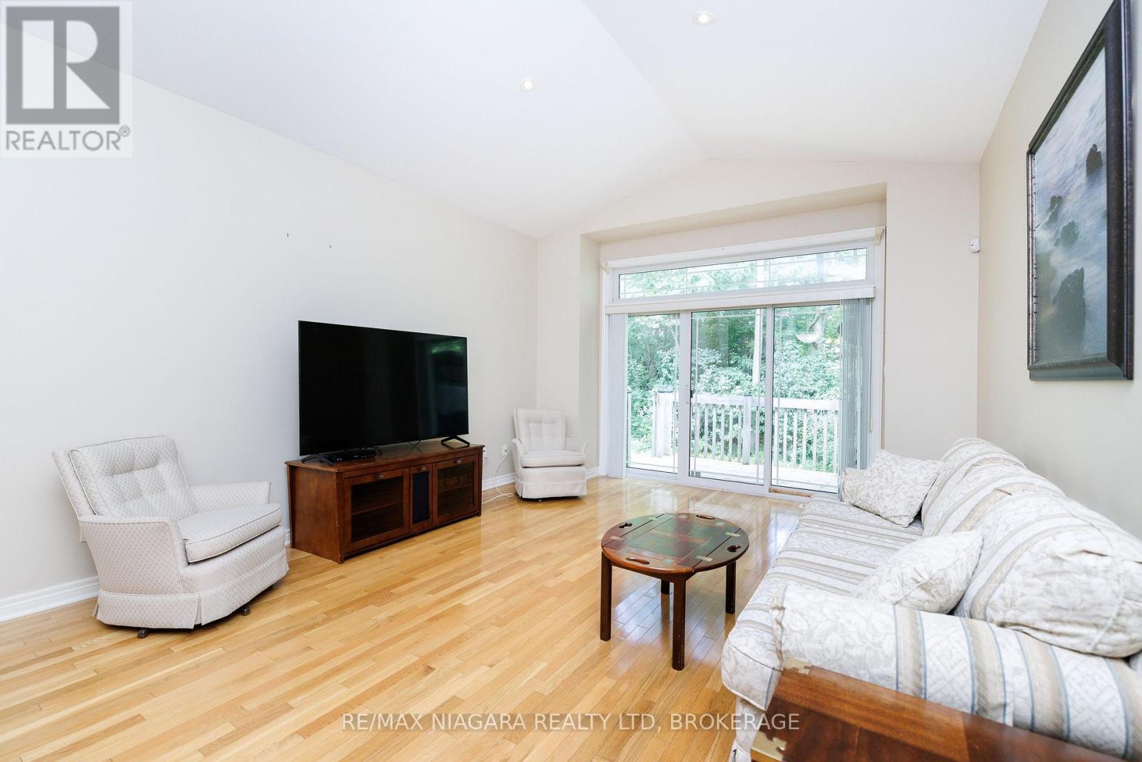 8 - 3300 Montrose Road, Niagara Falls, Ontario  L2H 3L9 - Photo 5 - X13742706
