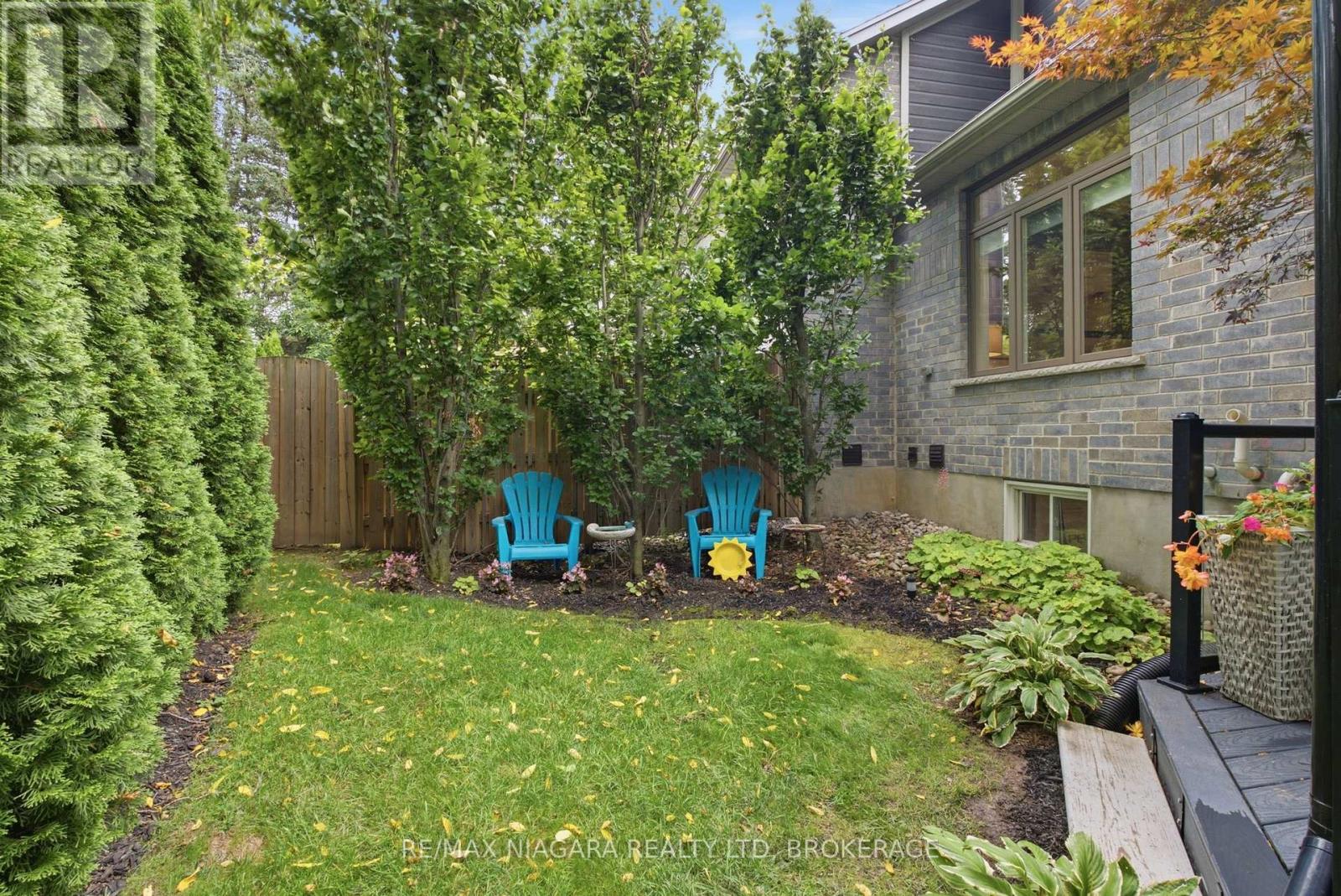 8 - 6 Tanner Circle, St. Catharines, Ontario  L2N 0A9 - Photo 42 - X13743298