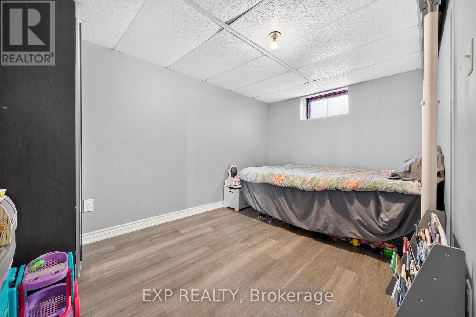 8 Dunraven Avenue, St. Catharines, Ontario  L2M 6A7 - Photo 33 - X13743778