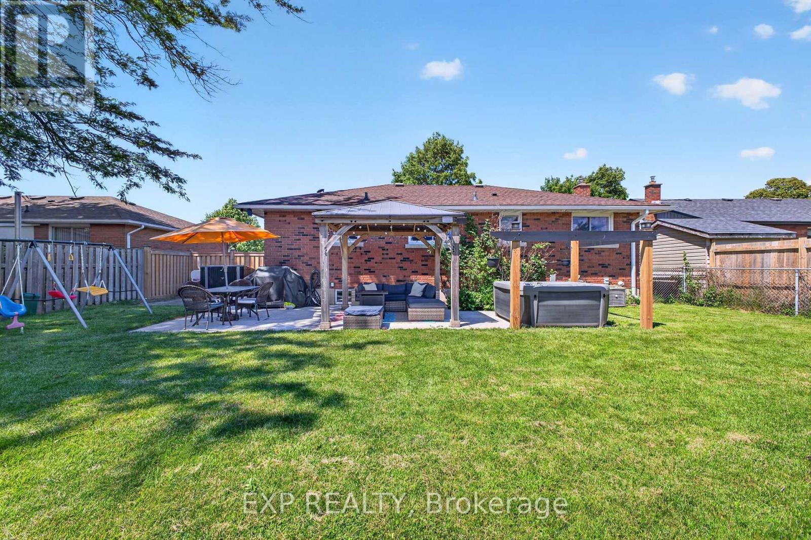 8 Dunraven Avenue, St. Catharines, Ontario  L2M 6A7 - Photo 40 - X13743778
