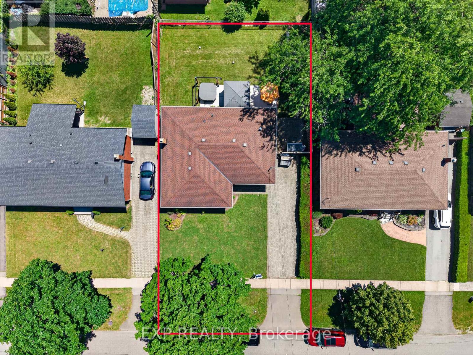 8 Dunraven Avenue, St. Catharines, Ontario  L2M 6A7 - Photo 6 - X13743778