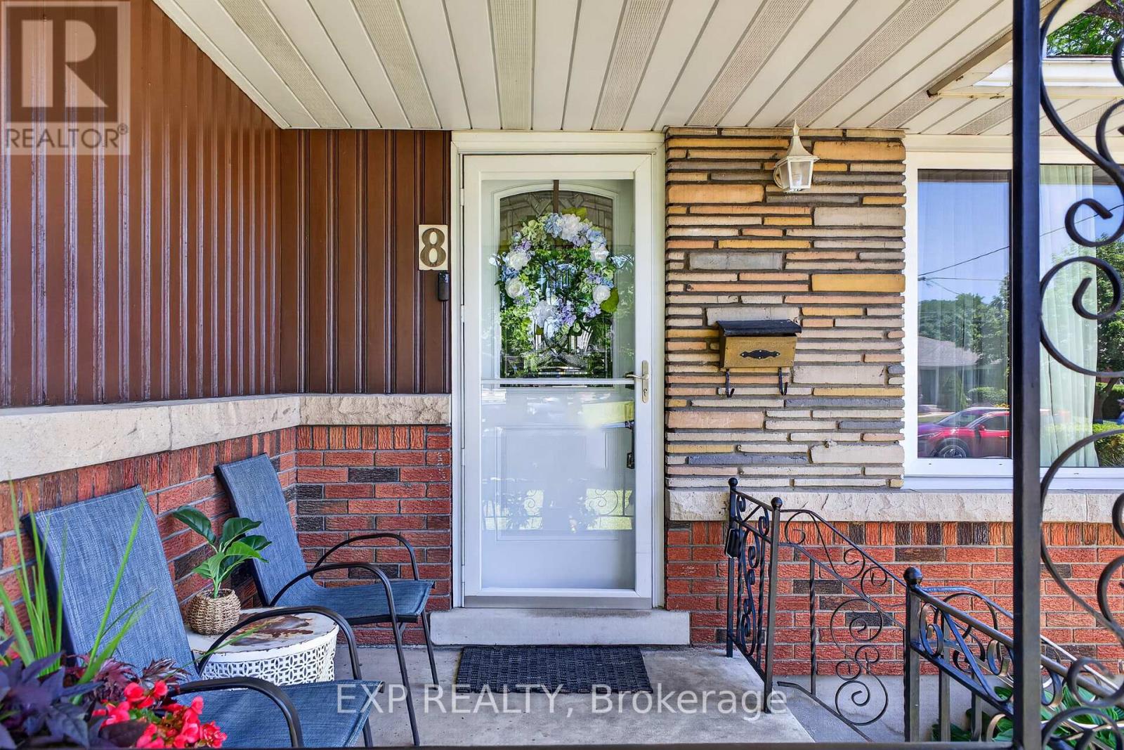8 Dunraven Avenue, St. Catharines, Ontario  L2M 6A7 - Photo 9 - X13743778
