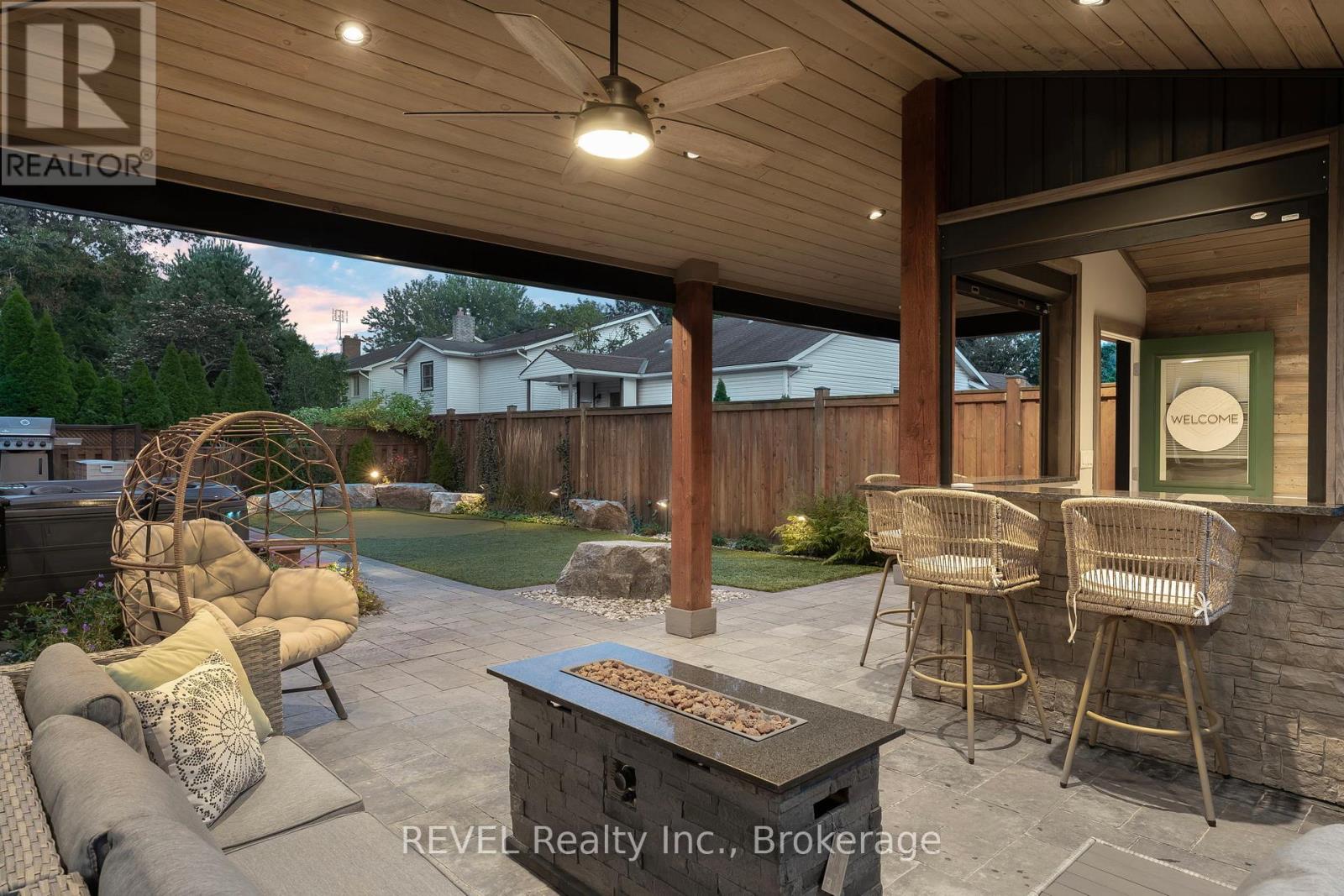 10 Meadowbrook Lane, Pelham, Ontario  L0S 1E4 - Photo 48 - X13743948