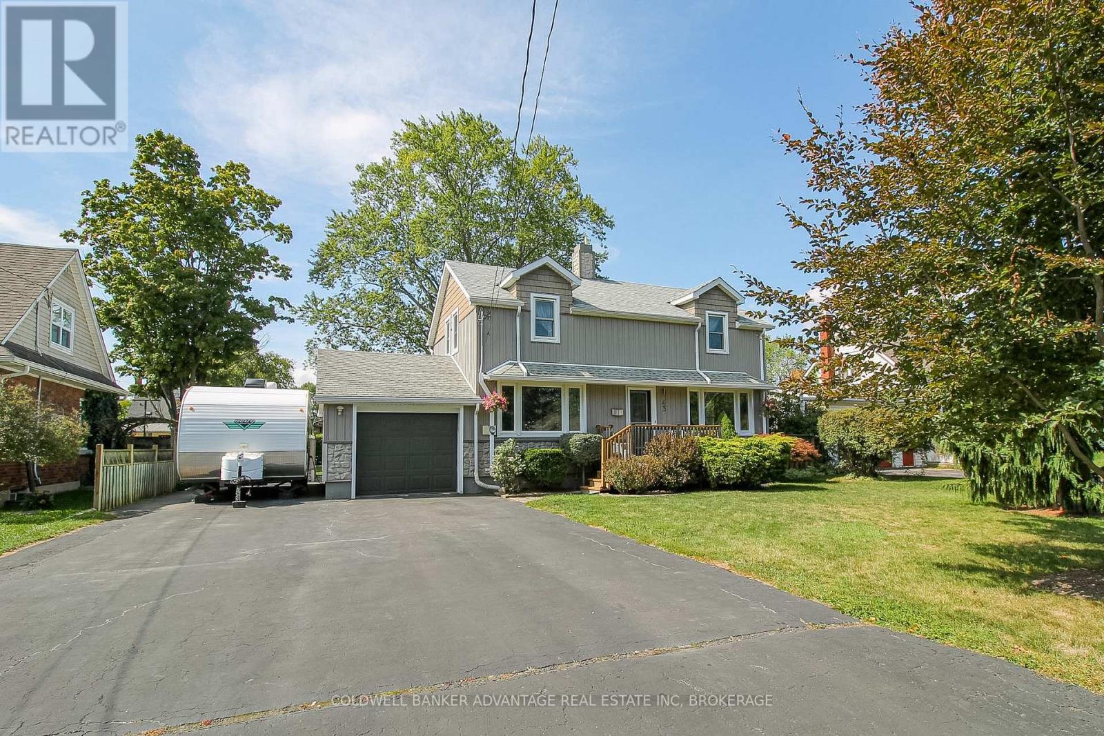 43 Gram Avenue, Welland, Ontario  L3C 1H5 - Photo 1 - X13744100