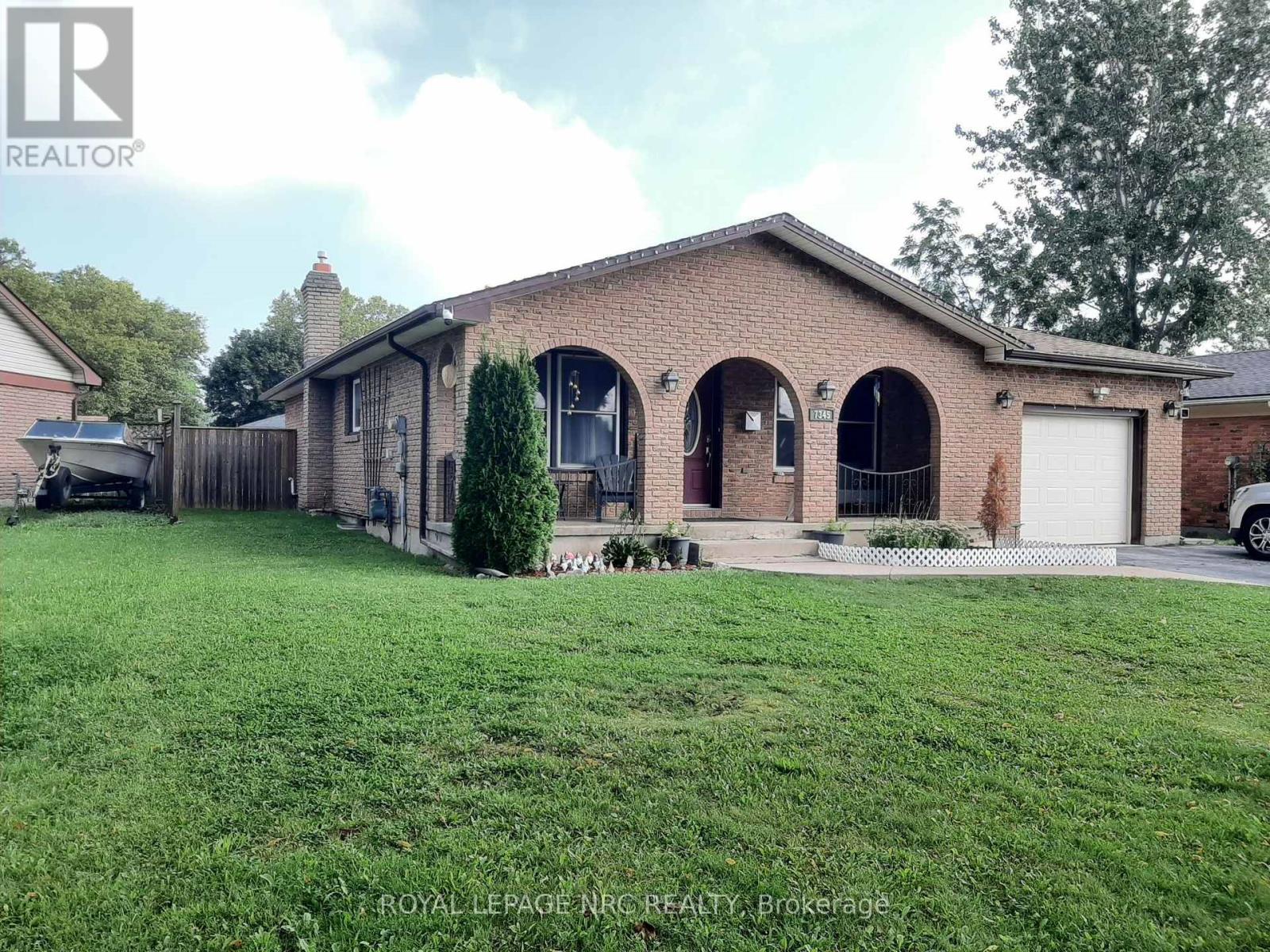 7345 Mountjoy Court, Niagara Falls, Ontario  L2J 3T1 - Photo 1 - X13744512