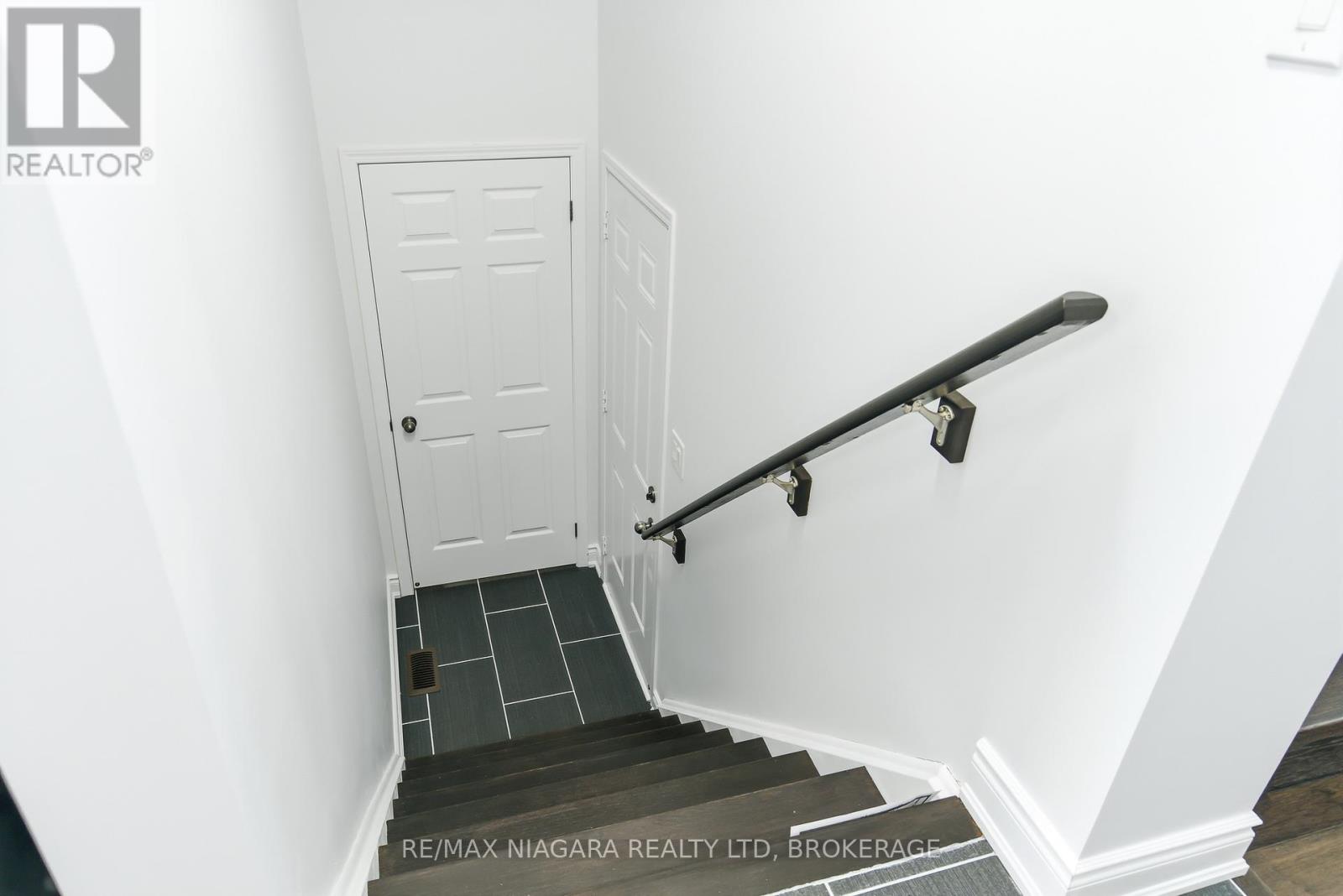 8139 Buckeye Crescent, Niagara Falls, Ontario  L2H 2Y6 - Photo 35 - X13744790