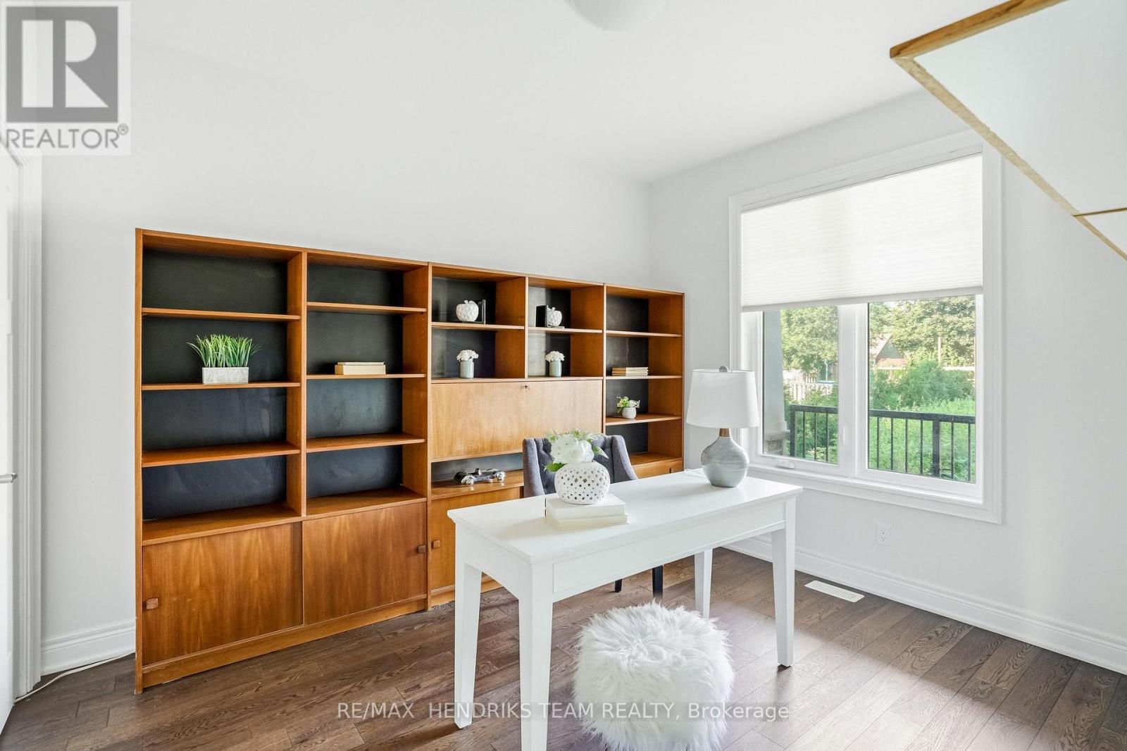 13 Turbinia Court, Grimsby, Ontario  L3M 0H8 - Photo 6 - X13744896