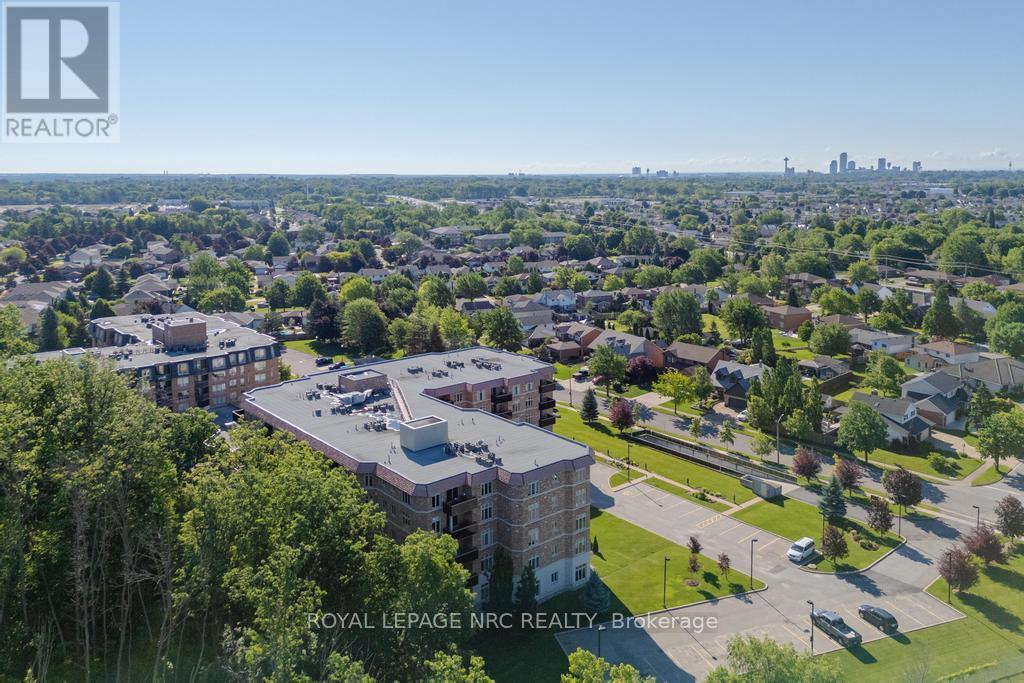 220 - 8111 Forest Glen Drive, Niagara Falls, Ontario  L2H 2Y7 - Photo 2 - X13745438