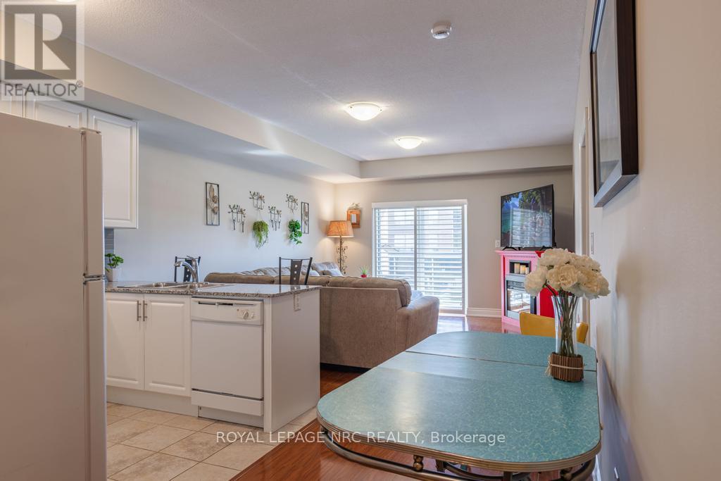 220 - 8111 Forest Glen Drive, Niagara Falls, Ontario  L2H 2Y7 - Photo 4 - X13745438