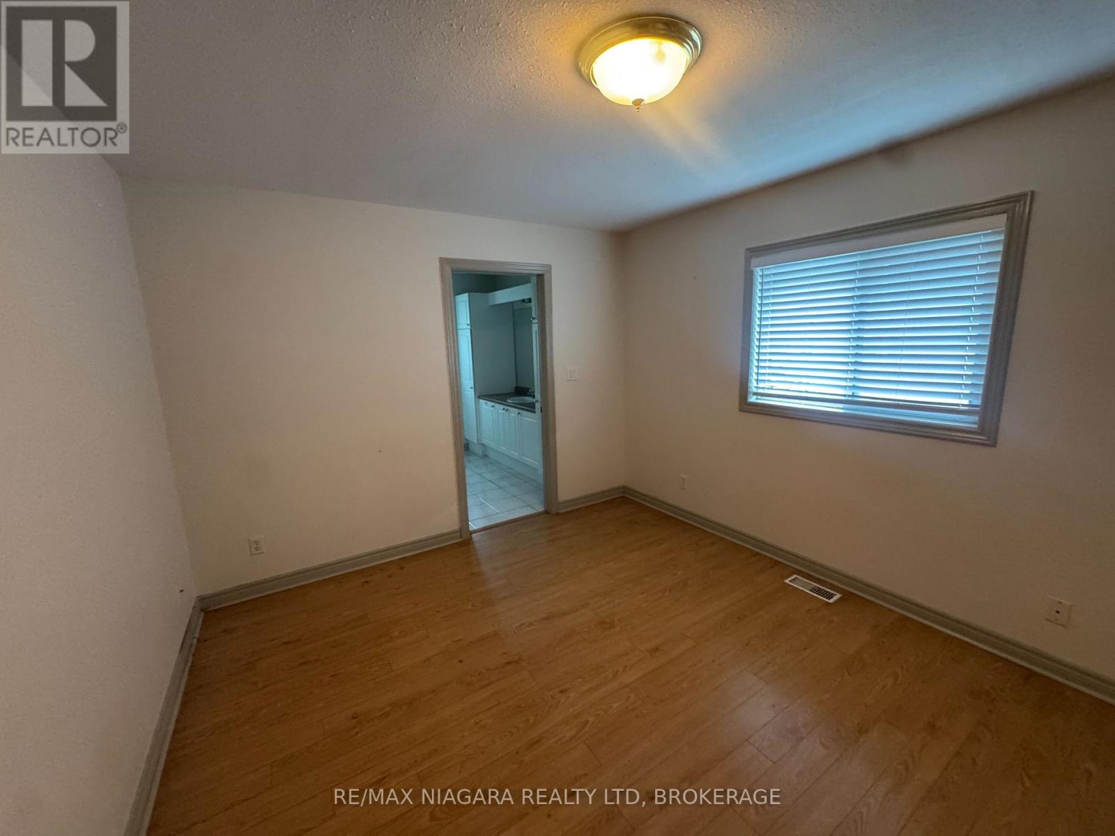 72 Ridge Road S, Fort Erie, Ontario  L0S 1B0 - Photo 12 - X13745666