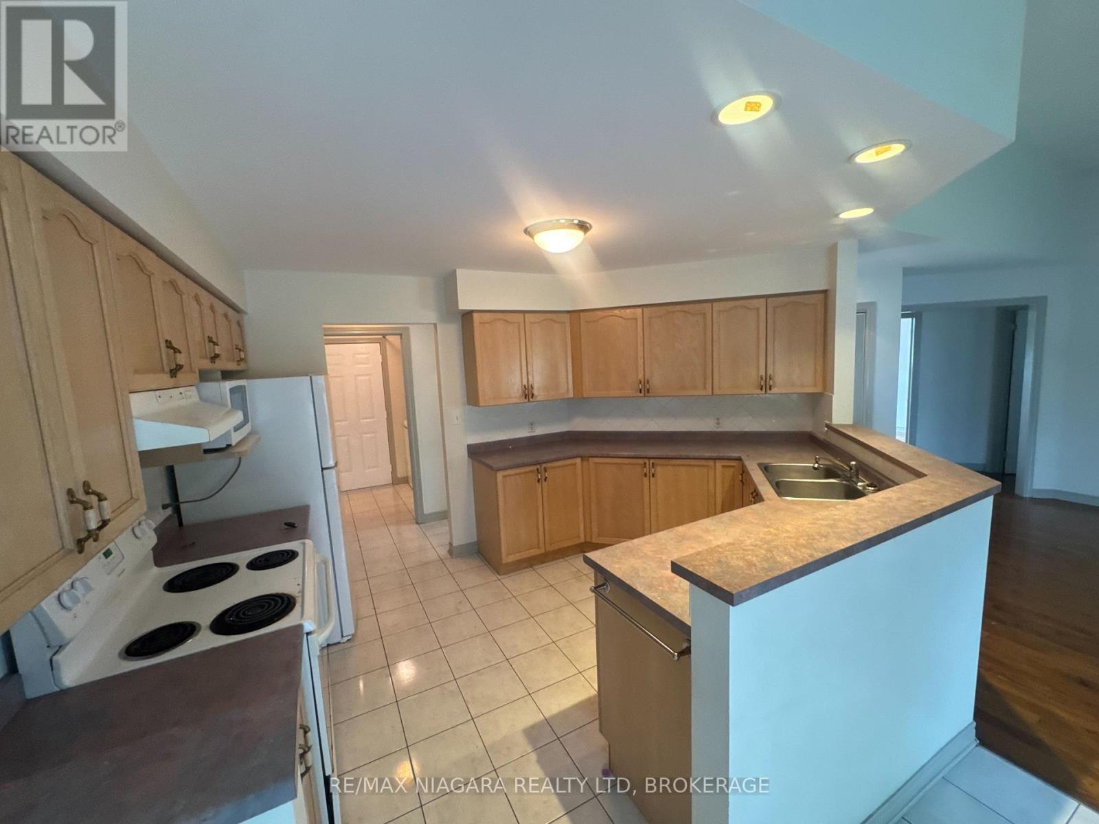 72 Ridge Road S, Fort Erie, Ontario  L0S 1B0 - Photo 8 - X13745666