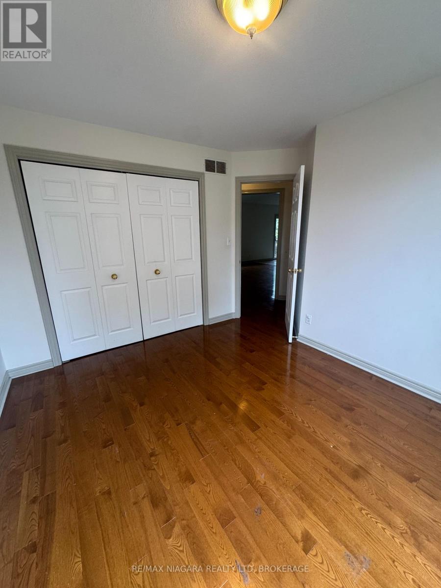 72 Ridge Road S, Fort Erie, Ontario  L0S 1B0 - Photo 10 - X13745682