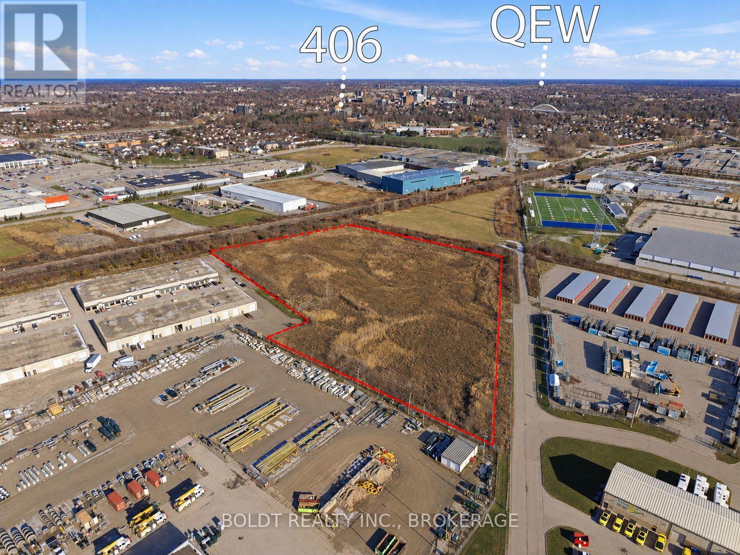240 Ridley Road W, St. Catharines, Ontario  L2R 6P7 - Photo 1 - X13746492