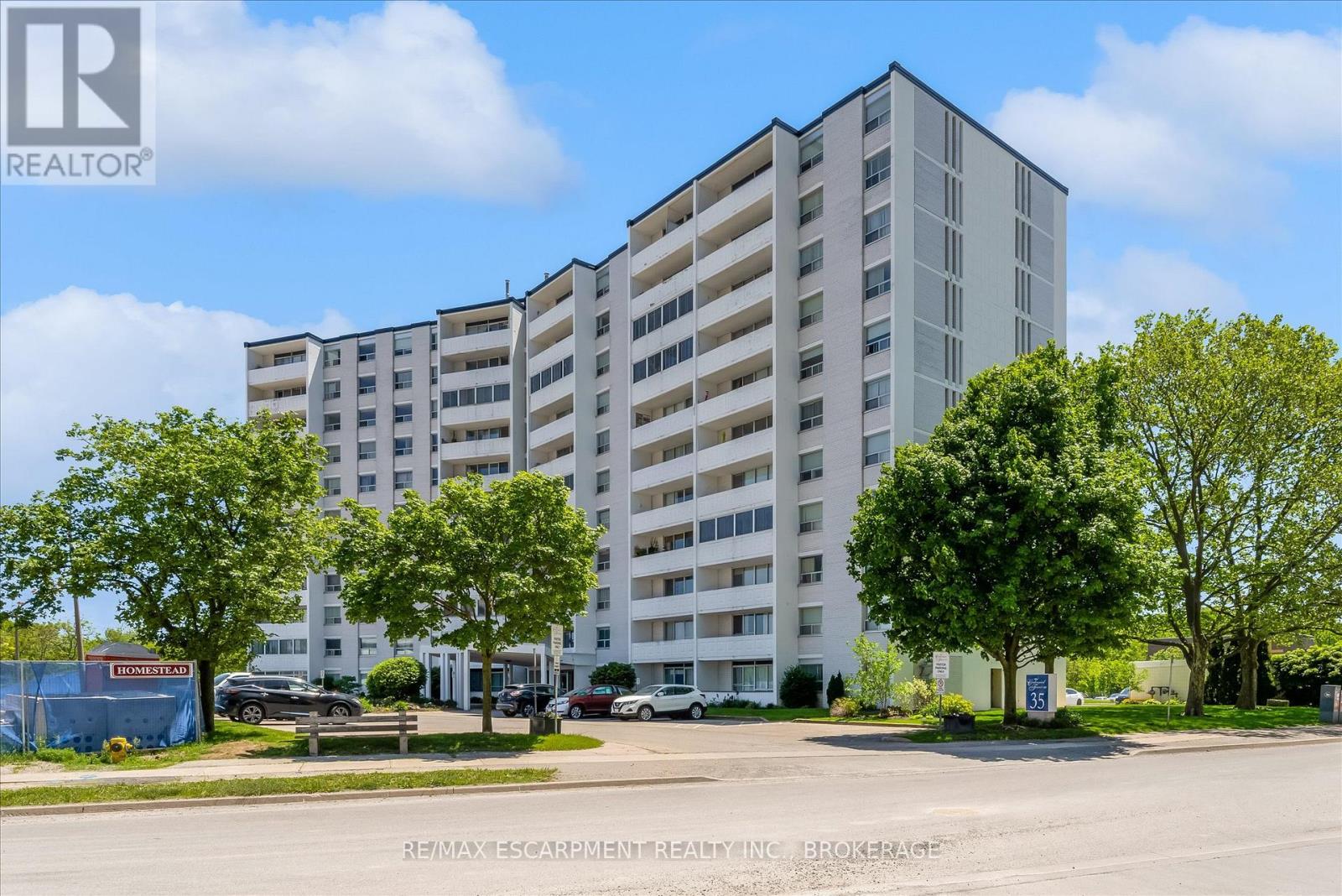 1007 - 35 Towering Heights Boulevard, St. Catharines, Ontario  L2T 3G8 - Photo 1 - X13746798