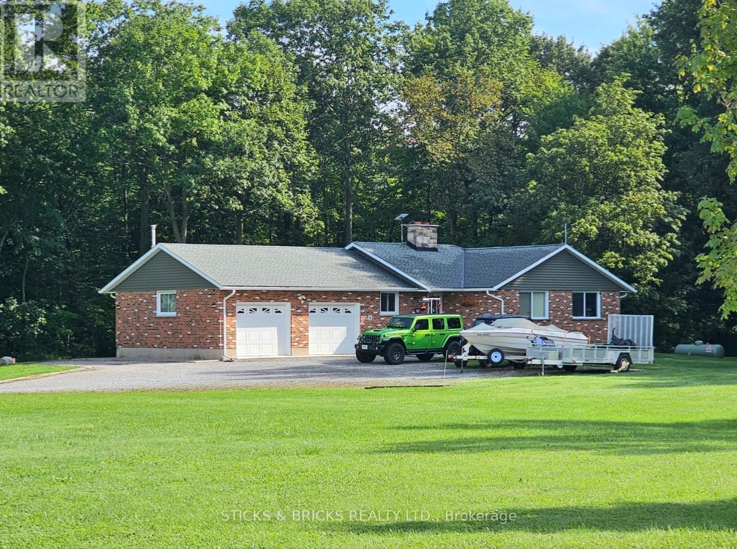 9195 Carl Road, Niagara Falls, Ontario  L3B 5N4 - Photo 2 - X13748830