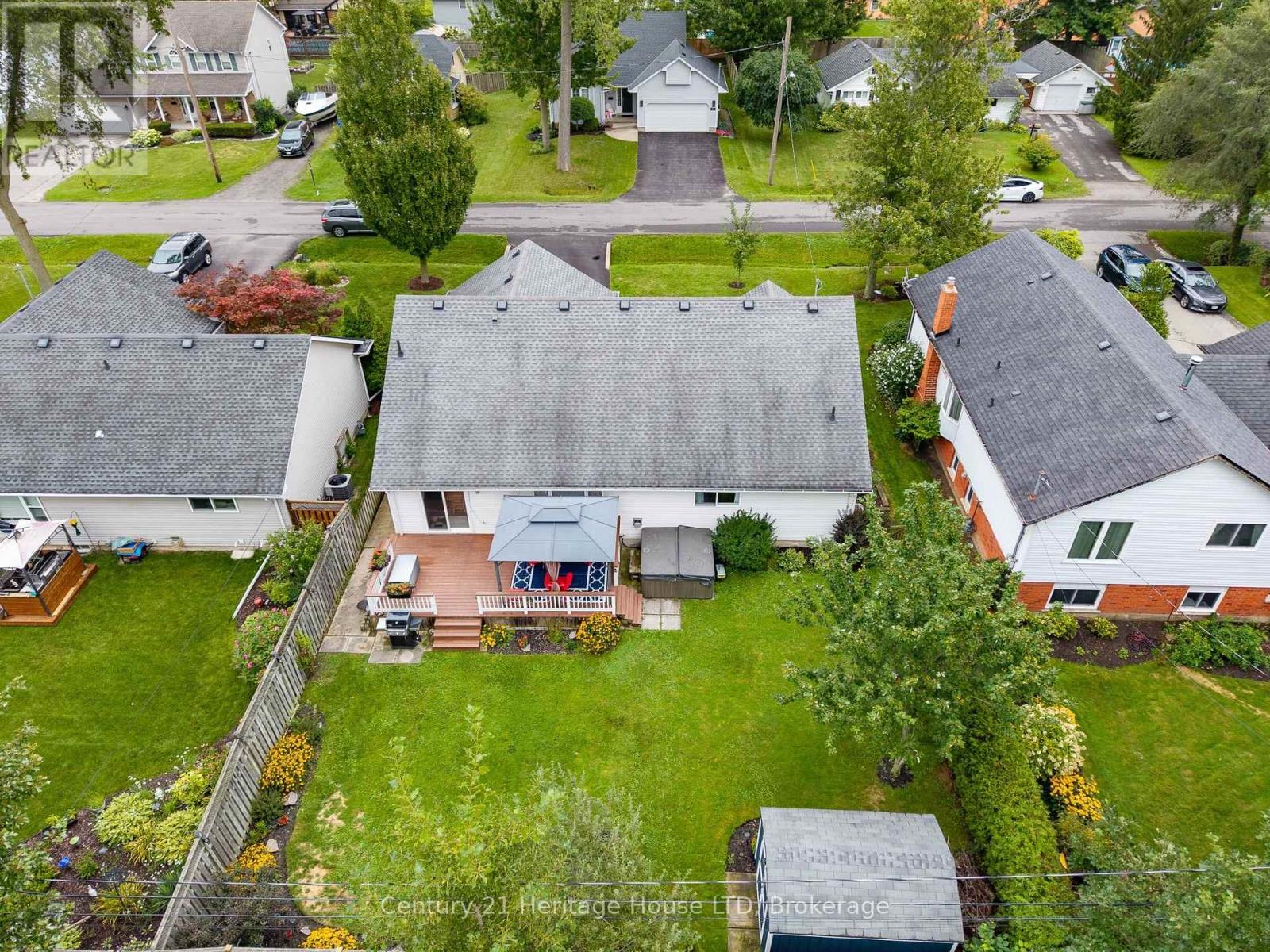621 Parkdale Avenue, Fort Erie, Ontario  L2A 5B3 - Photo 38 - X13748836