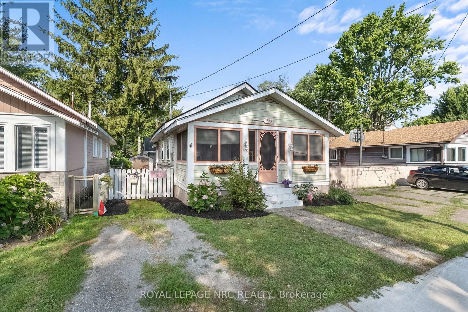 373 Oakwood Avenue, Fort Erie, Ontario  L0S 1B0 - Photo 4 - X13749368