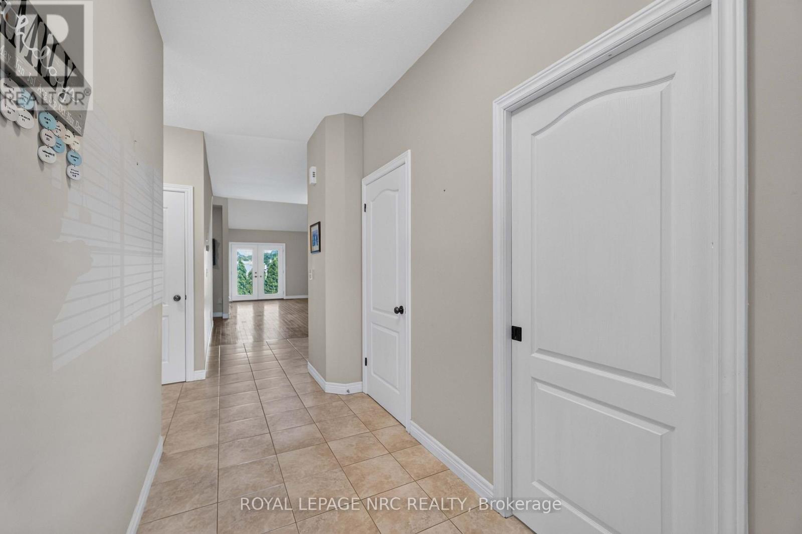 82 Maple Street, Port Colborne, Ontario  L3K 6G7 - Photo 5 - X13749666