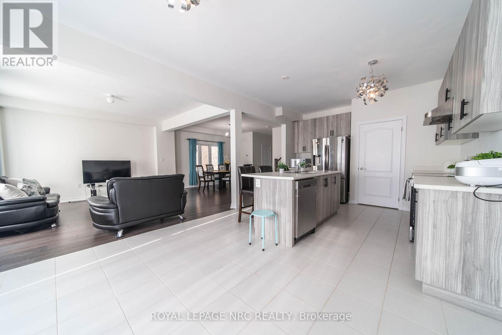 97 Tumblewood Place, Welland, Ontario  L3B 0J3 - Photo 9 - X13750372