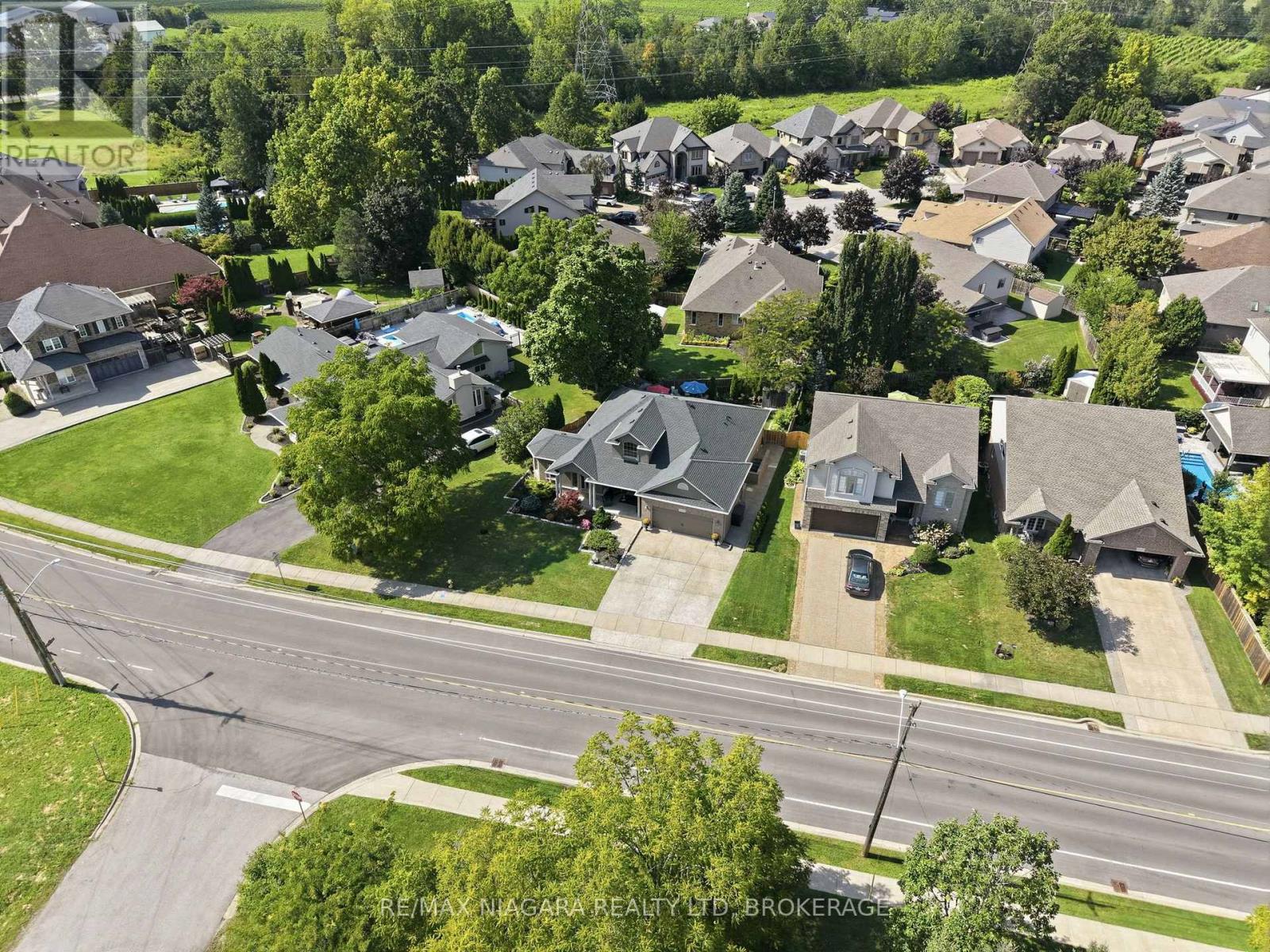1025 Pelham Road, St. Catharines, Ontario  L2S 4E4 - Photo 33 - X13751412