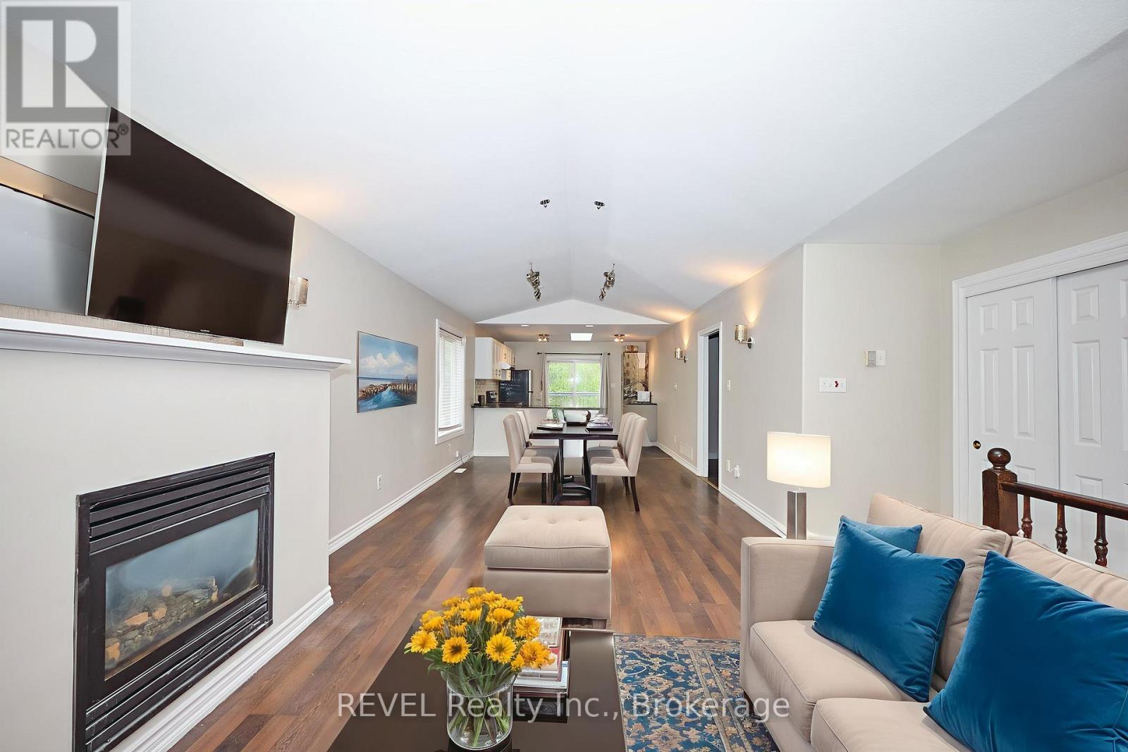 28 Quaker Road, Welland, Ontario  L3C 7K7 - Photo 6 - X13751428