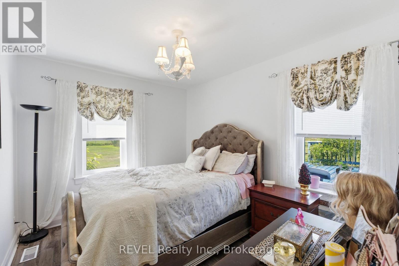 1055 Burger Road, Fort Erie, Ontario  L0S 1N0 - Photo 40 - X13751484
