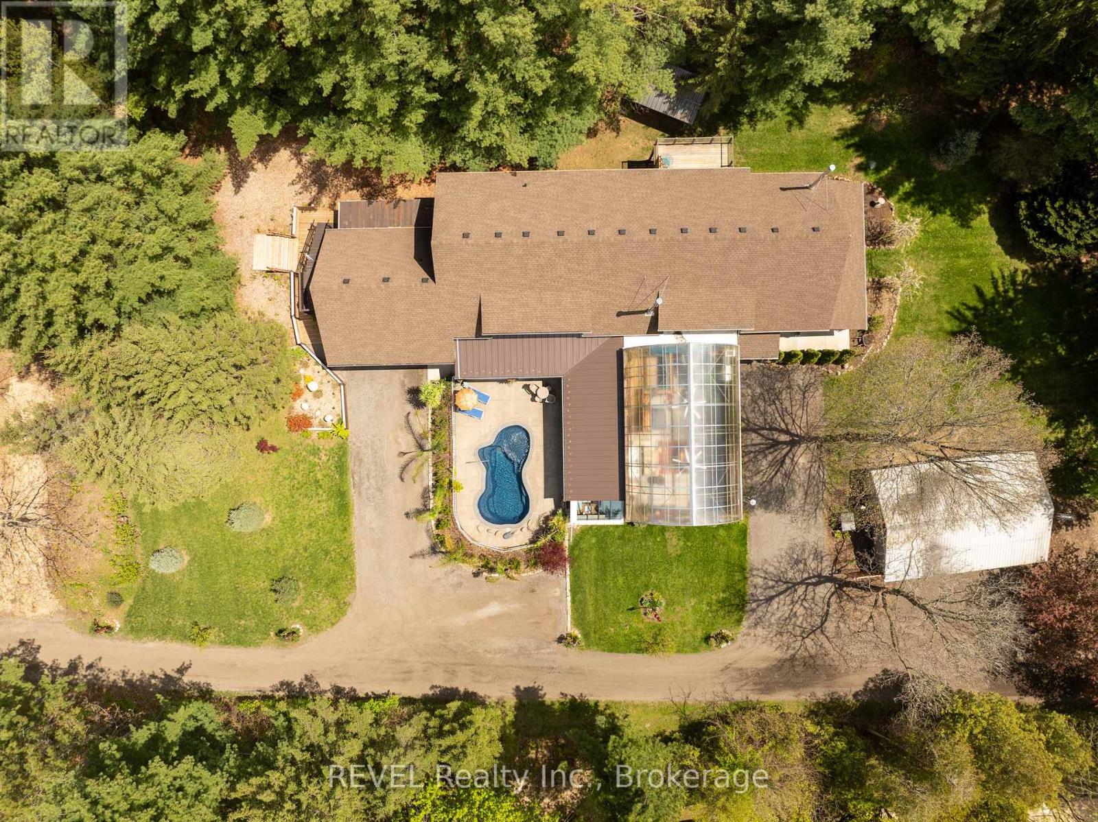 573 Canboro Road, Pelham, Ontario  L0S 1C0 - Photo 3 - X13751488