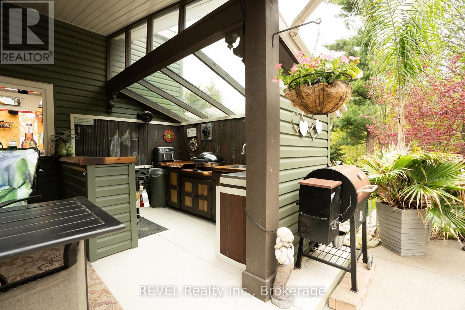 573 Canboro Road, Pelham, Ontario  L0S 1C0 - Photo 42 - X13751488