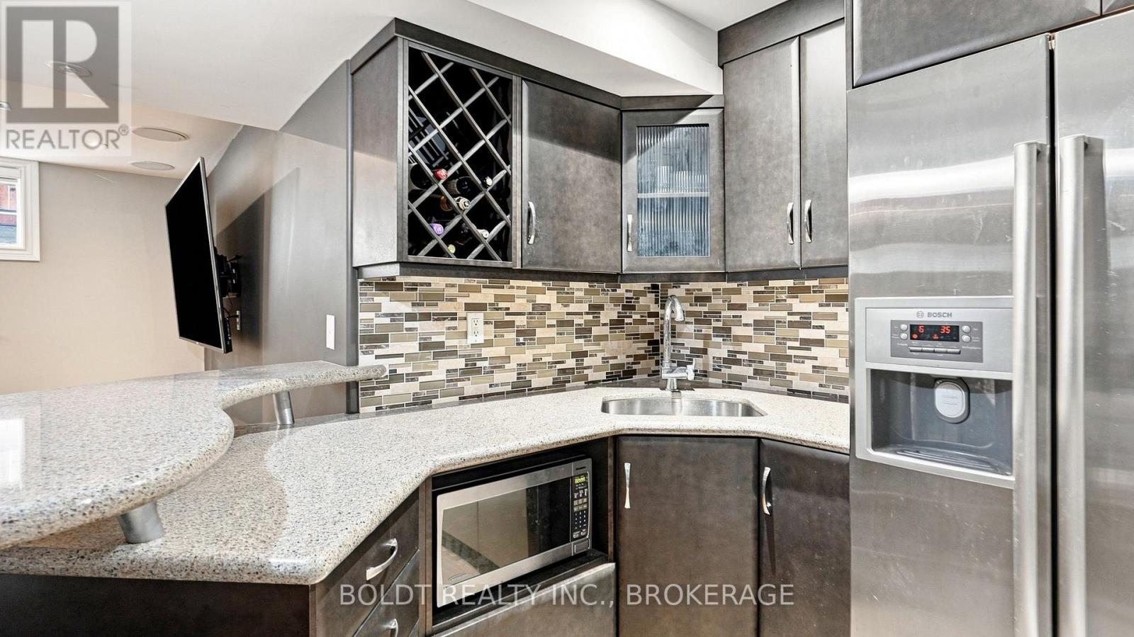 4 Arlene Street, St. Catharines, Ontario  L2S 4C9 - Photo 39 - X13751550