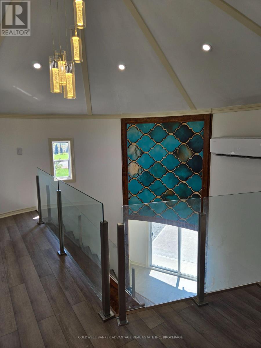 8731 Ridge Road, Niagara Falls, Ontario  L3B 5N7 - Photo 15 - X13751628