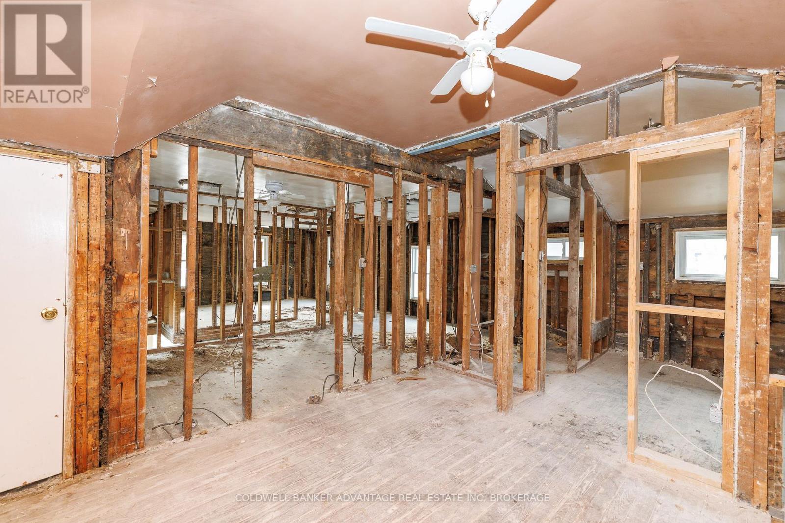 15 Duncan Street, Welland, Ontario  L3B 2C5 - Photo 7 - X13751786
