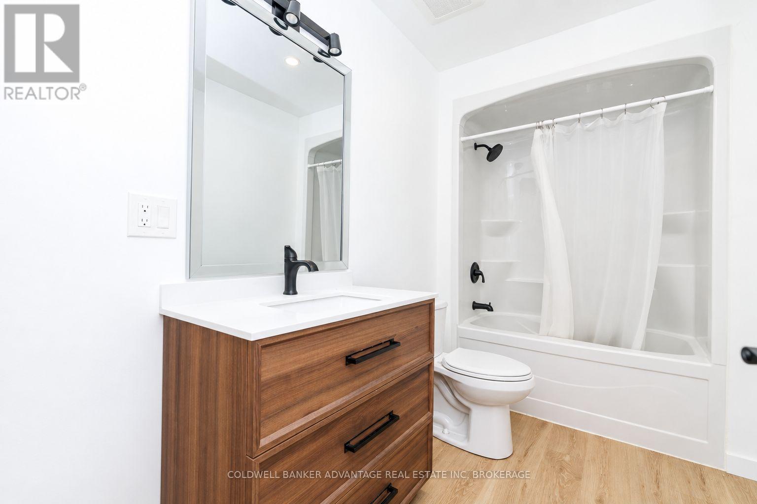 13/15 Duncan Street W, Welland, Ontario  L3B 2C5 - Photo 21 - X13751816
