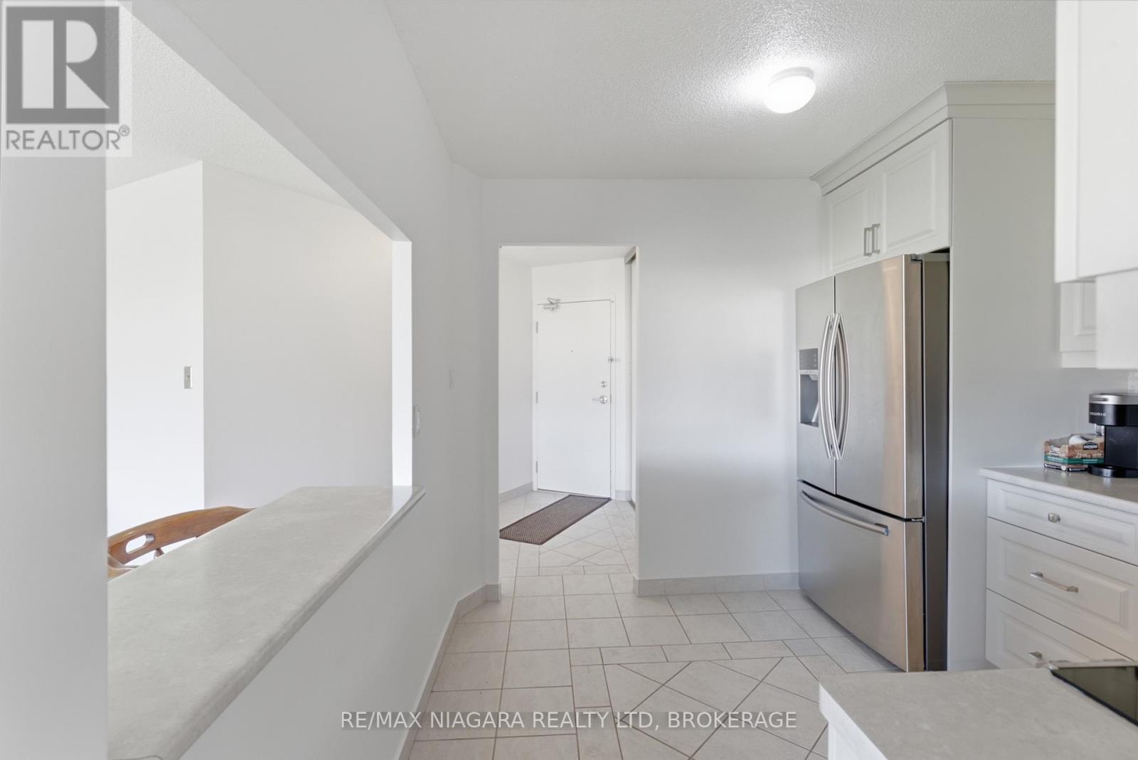 411 - 7 Gale Crescent, St. Catharines, Ontario  L2R 7M8 - Photo 8 - X13753054